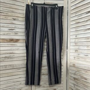 Roz & Ali Stripe Crop Pants